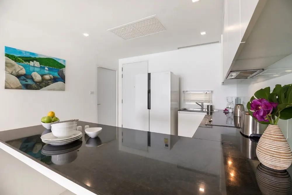 Luxury Apartment Unique Residences 0*