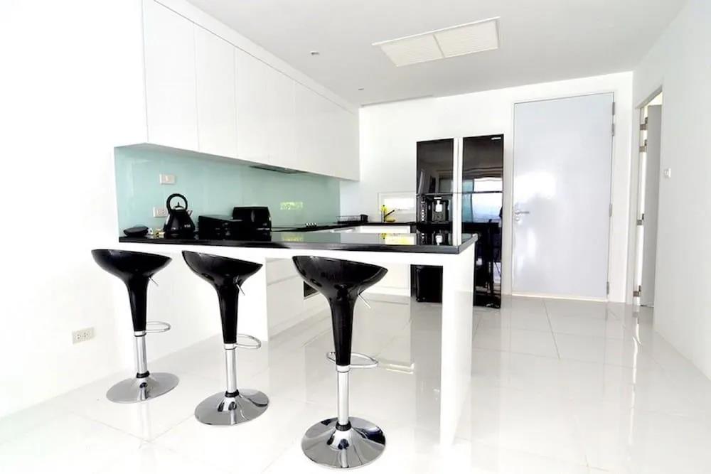 Luxury Apartment Unique Residences 0*