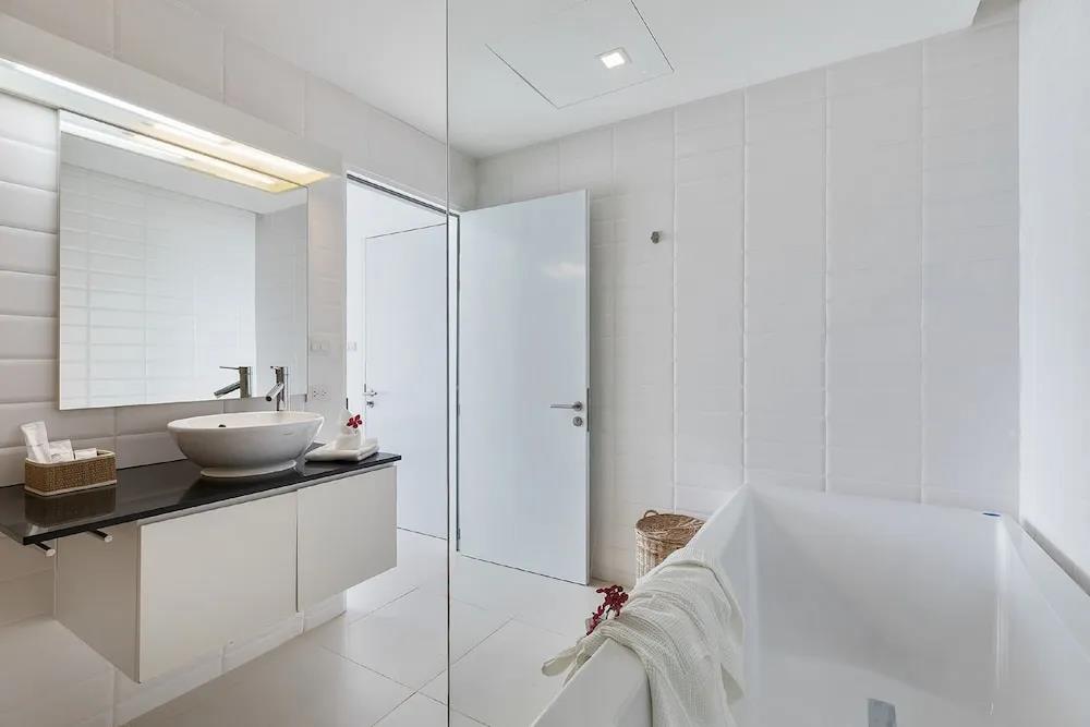 Luxury Apartment Unique Residences 0*