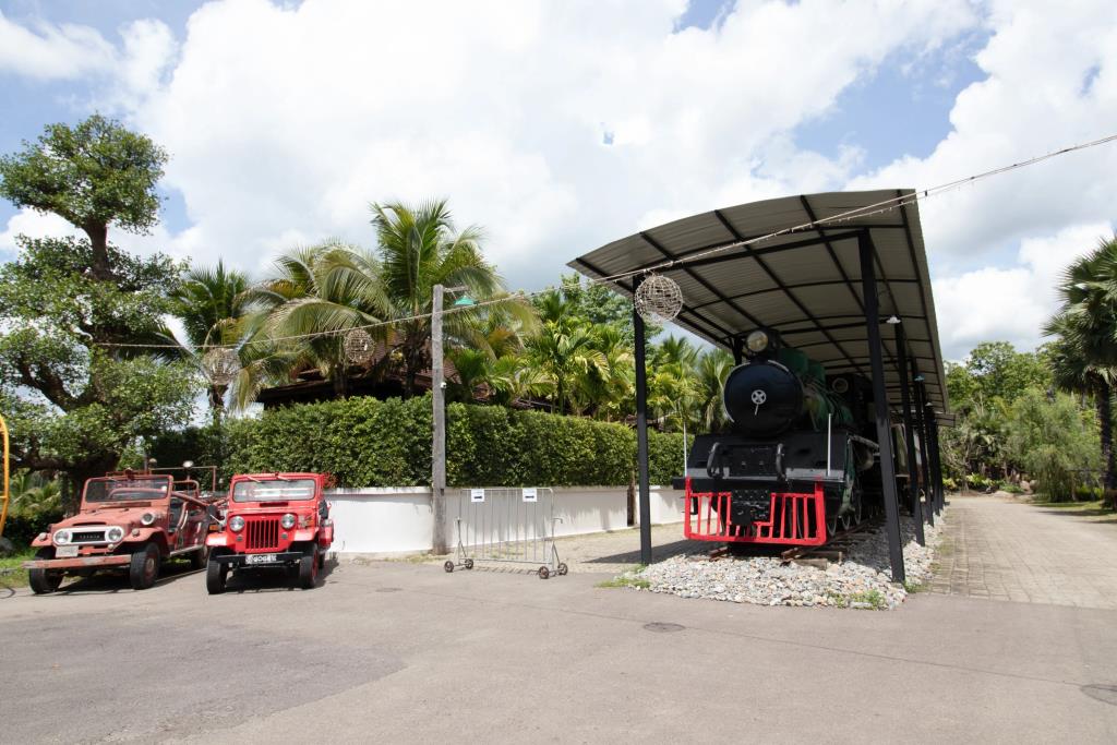 Royal Train Garden Resort 3*