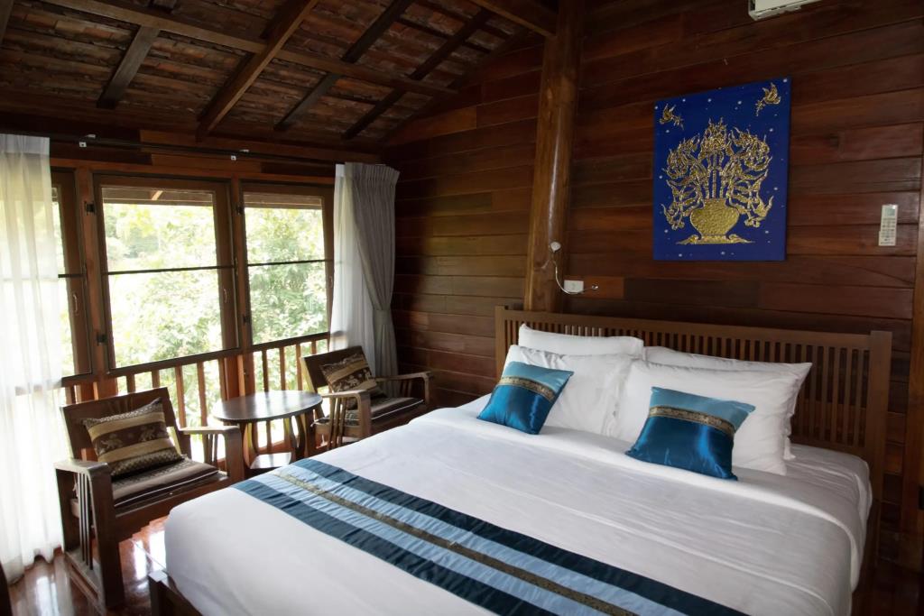 Royal Train Garden Resort 3*