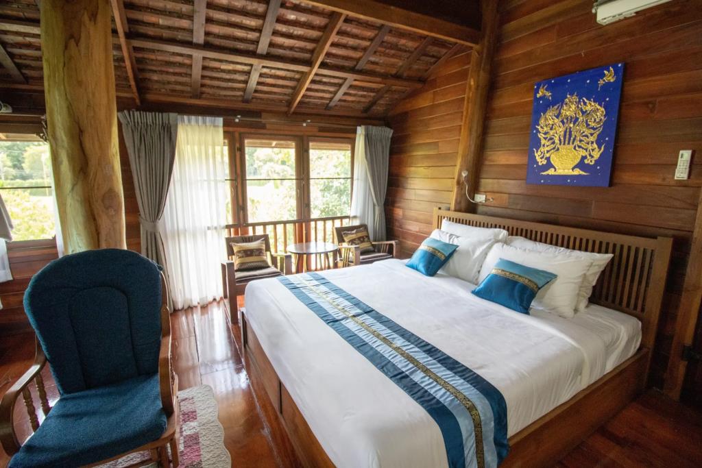 Royal Train Garden Resort 3*