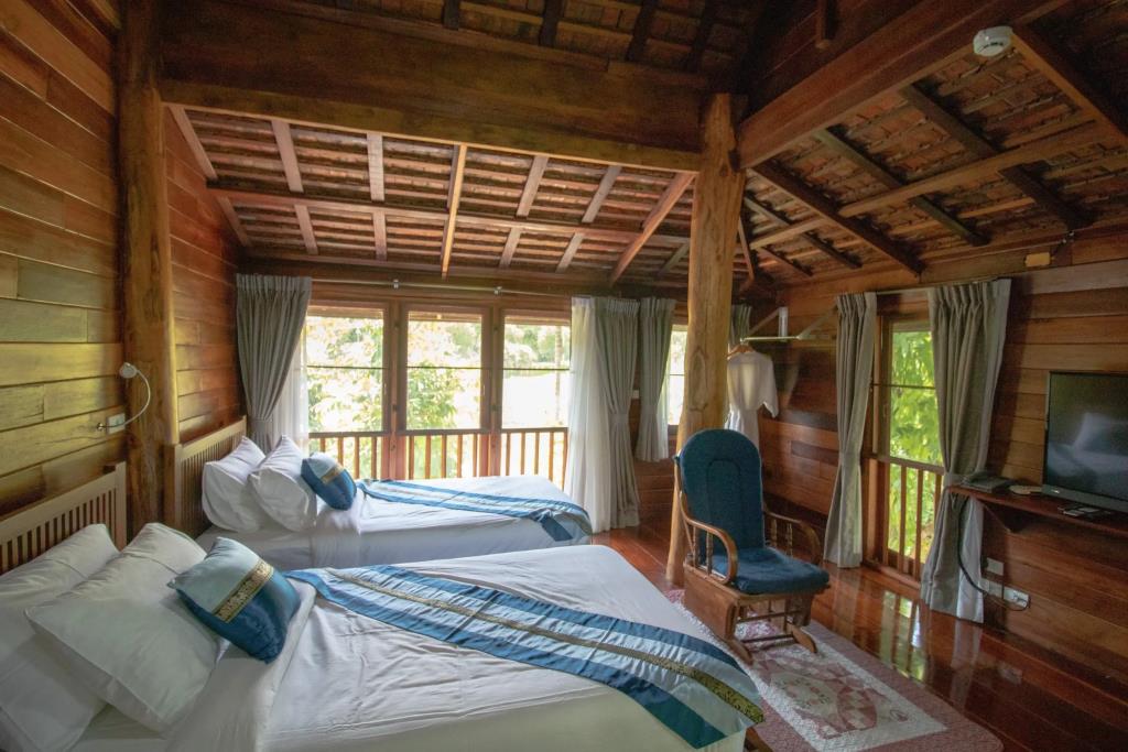 Royal Train Garden Resort 3*