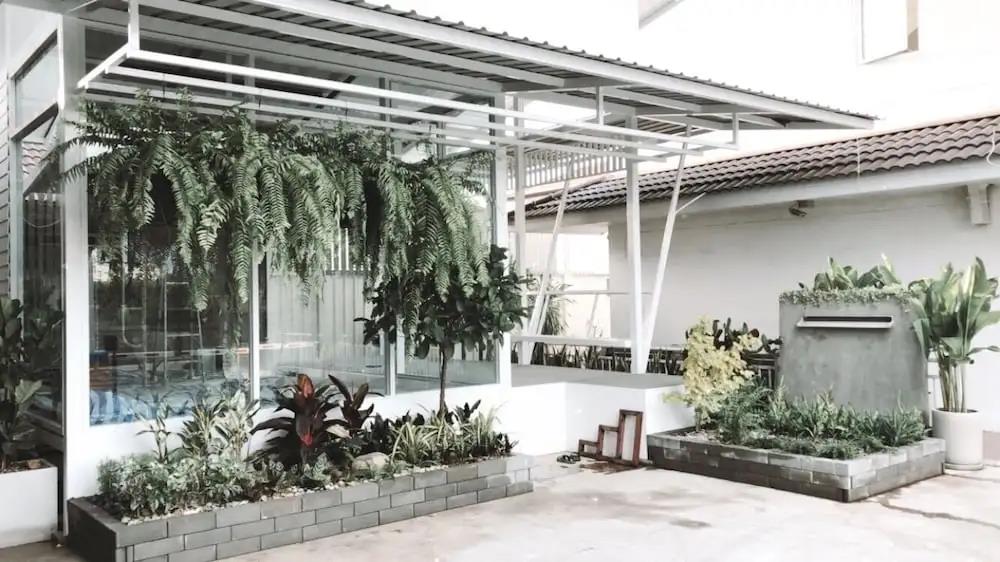 Icare Residence & Hotel 2*