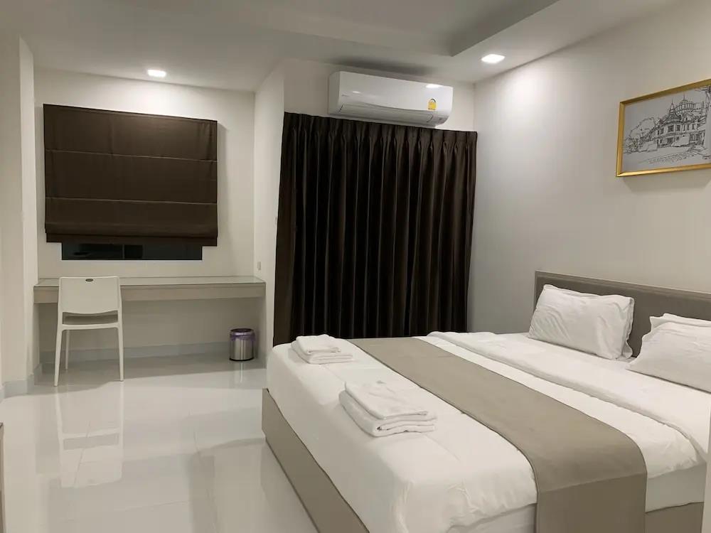 Icare Residence & Hotel 2*