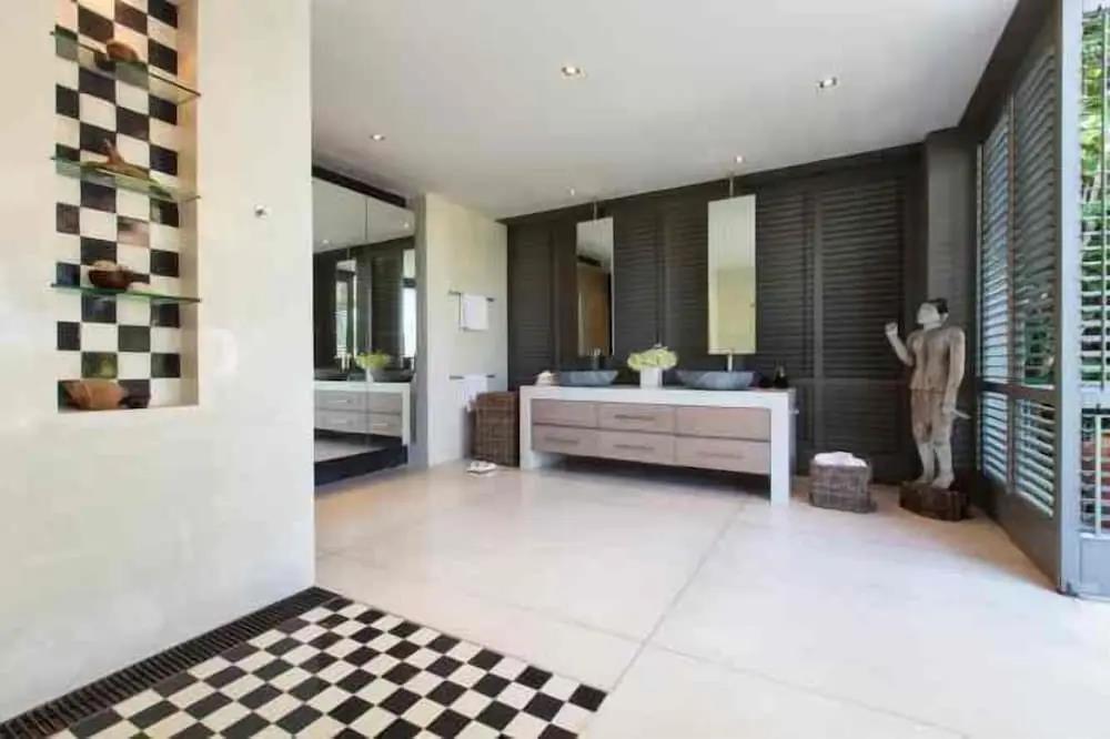 Sangsuri Villa 2 0*
