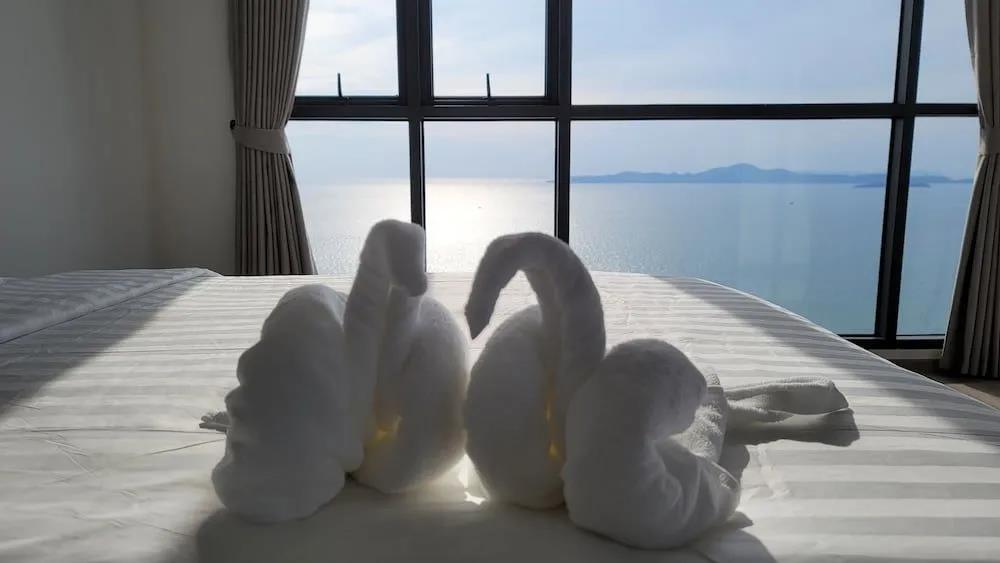 The Andromeda Condominium 0*