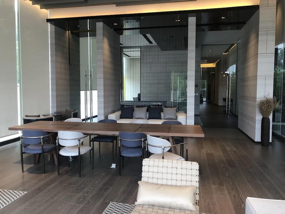 The Andromeda Condominium 0*