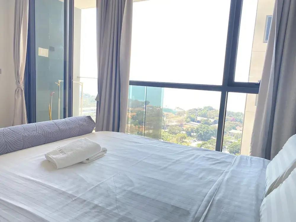 The Andromeda Condominium 0*