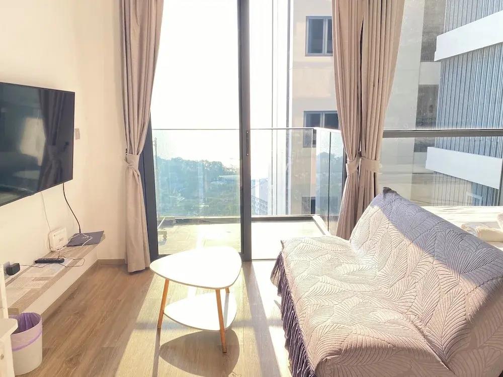 The Andromeda Condominium 0*