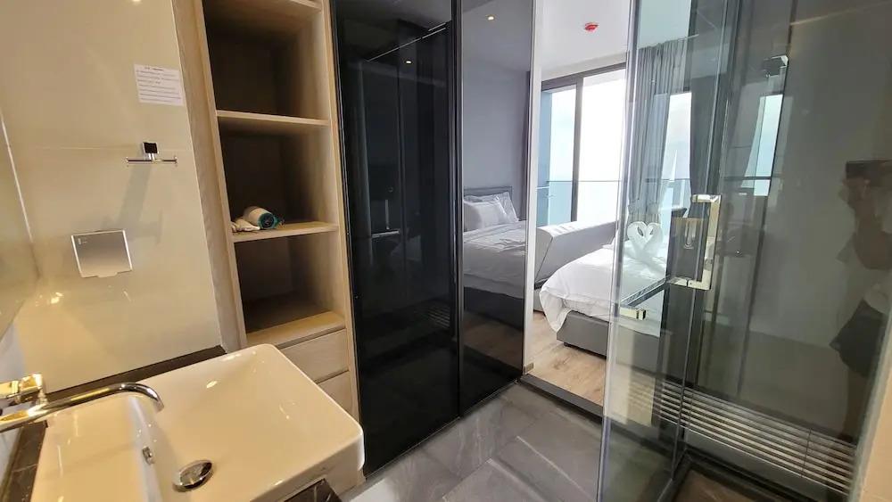 The Andromeda Condominium 0*