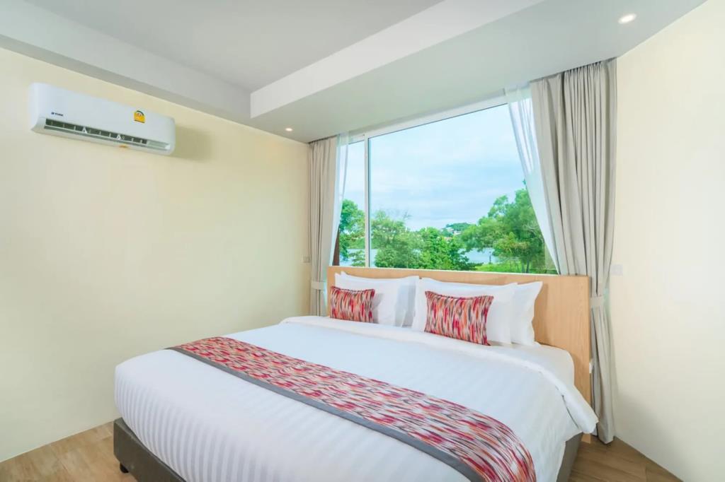 Charcoal Panwa Beach 3*