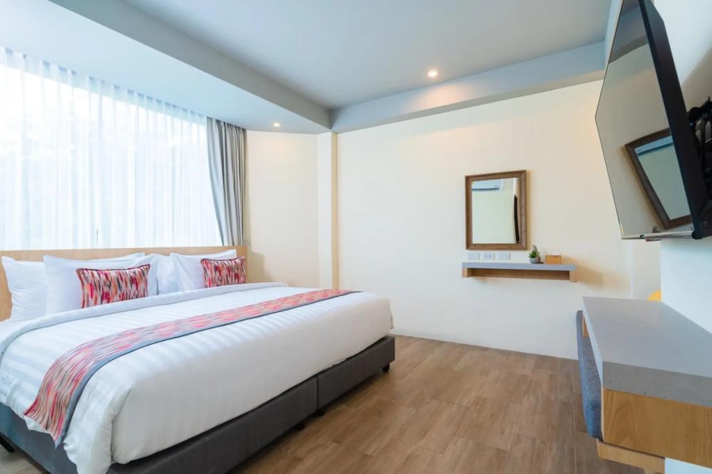 Charcoal Panwa Beach 3*