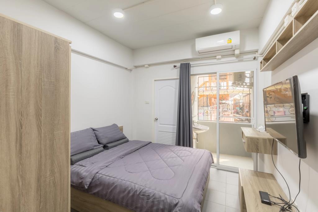 MiddleWay House 3*