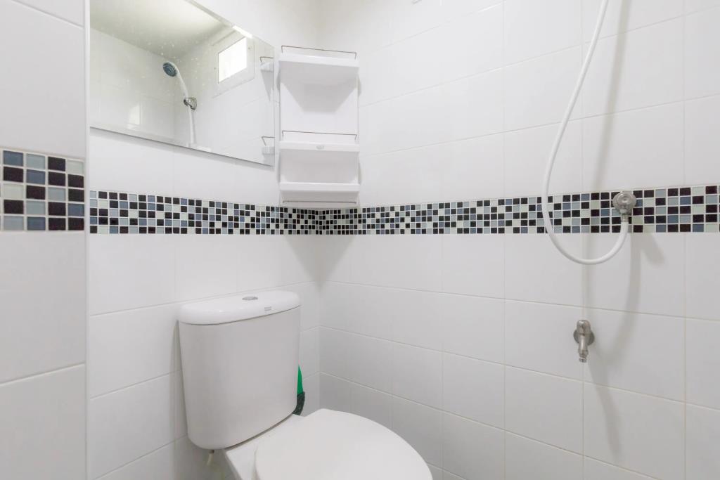 MiddleWay House 3*