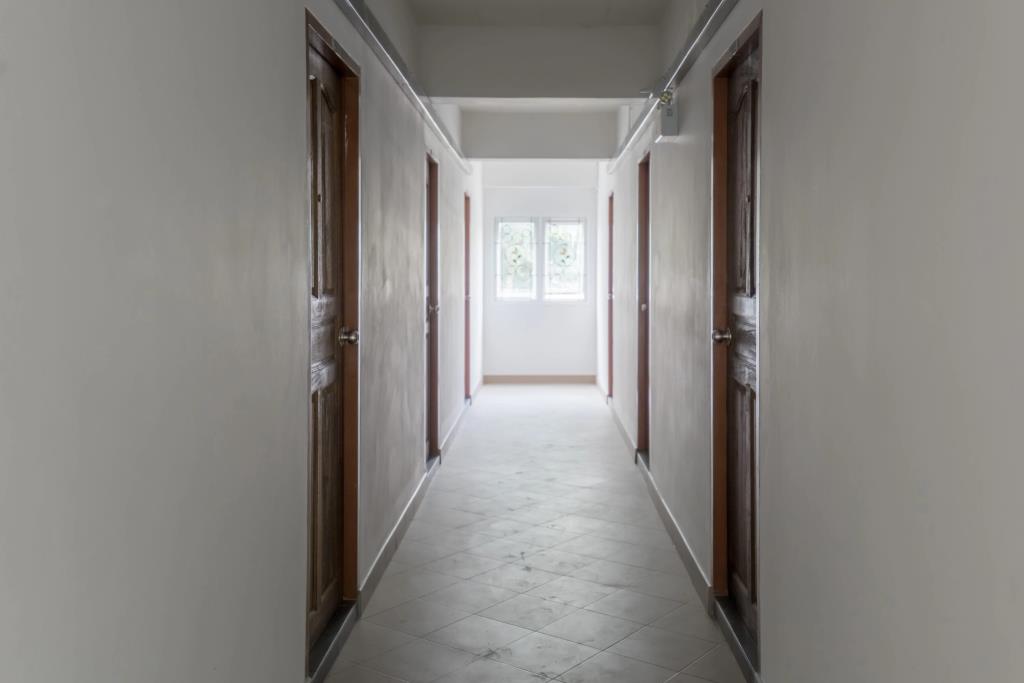 MiddleWay House 3*