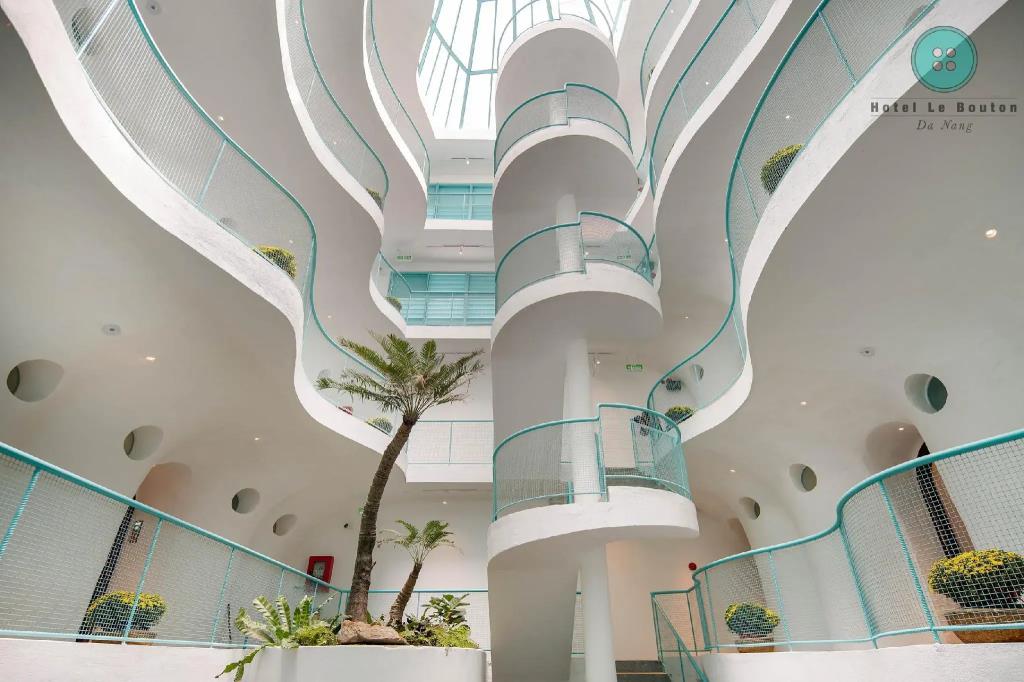 Hotel Le Bouton 4*