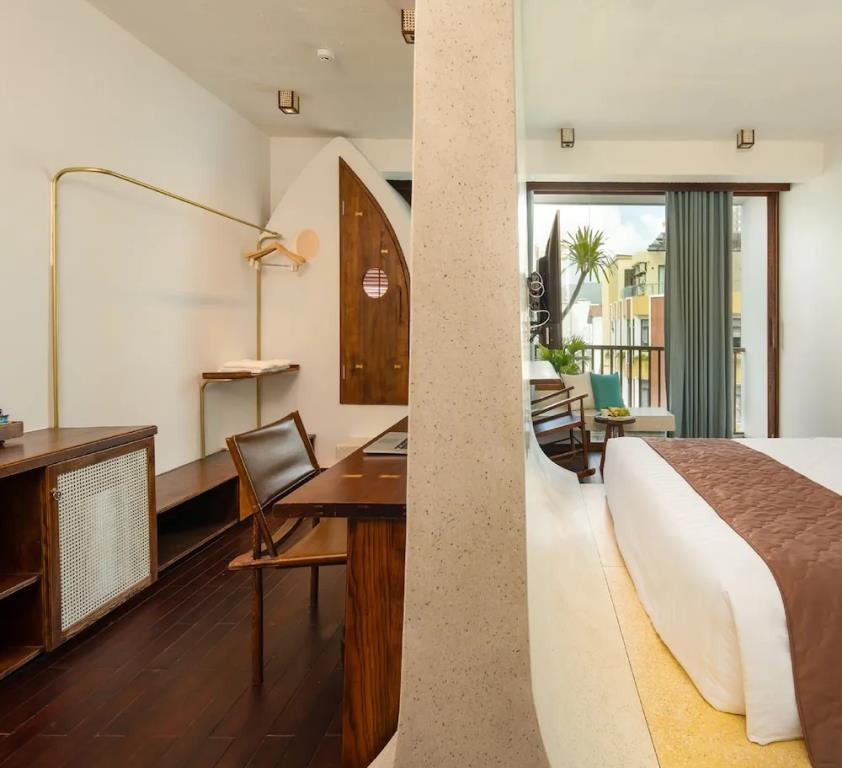 Hotel Le Bouton 4*