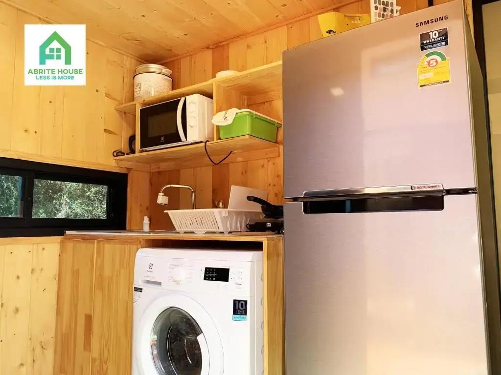 Tiny House on Koh Lanta Only 2 Mins Walk to the Beach 0*