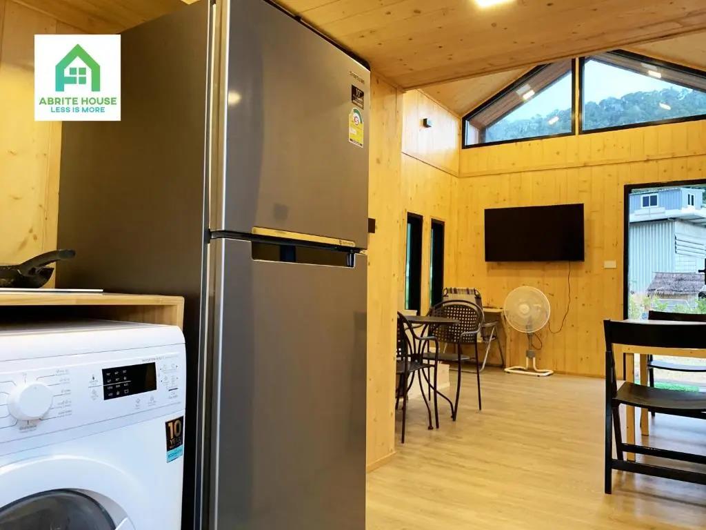 Tiny House on Koh Lanta Only 2 Mins Walk to the Beach 0*