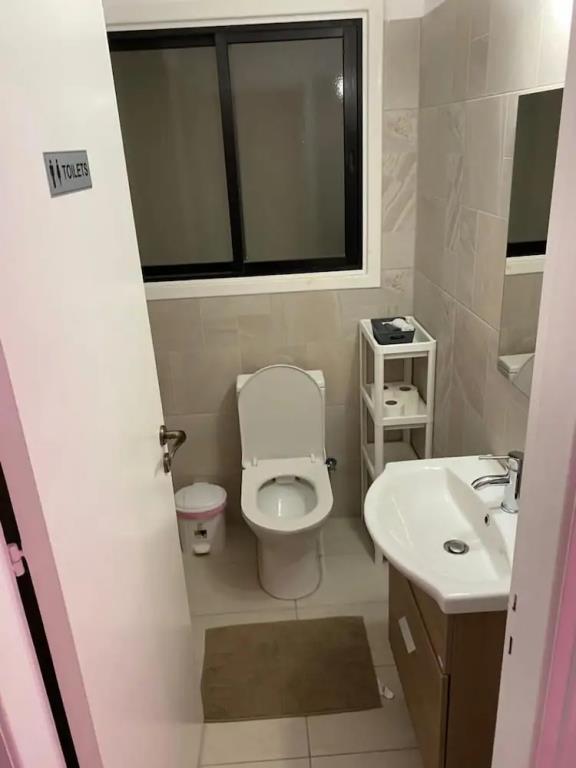 City Comfort Rooms 0*