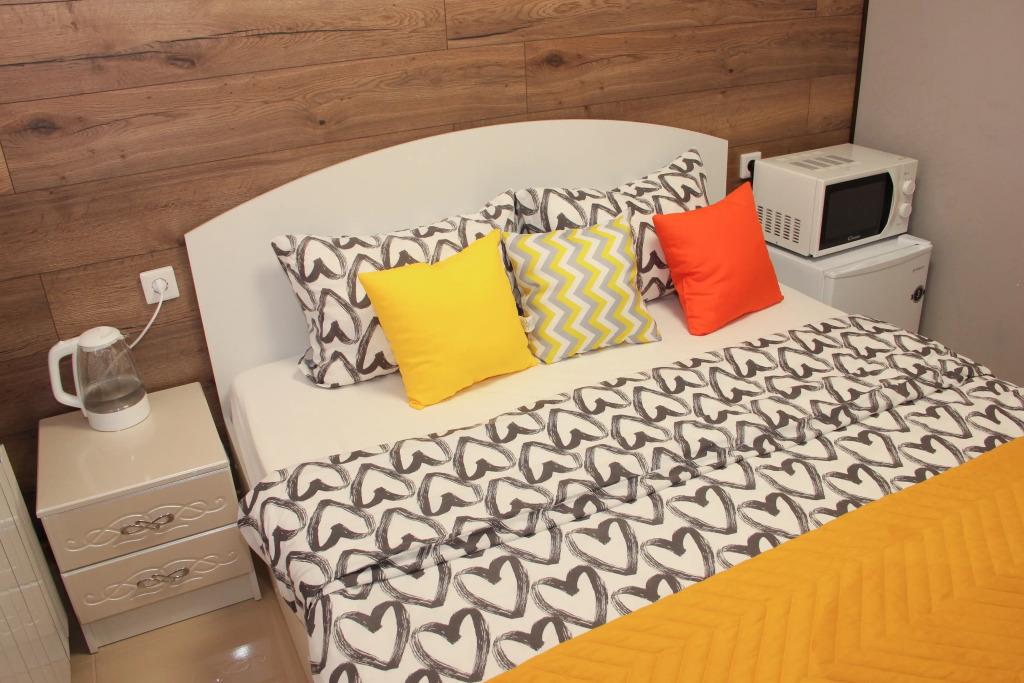 Pastel Luxe Mini-Hotel 0*