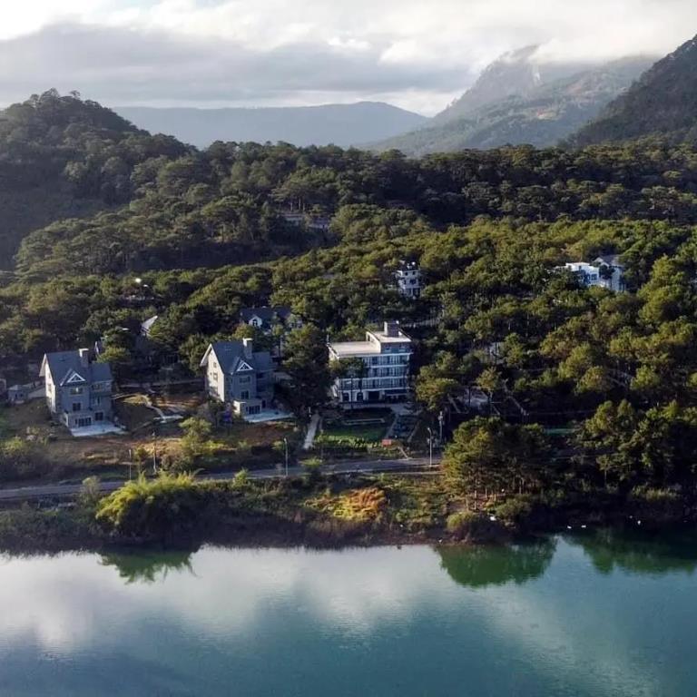 Romeo  Juliet Dalat Resort 3*