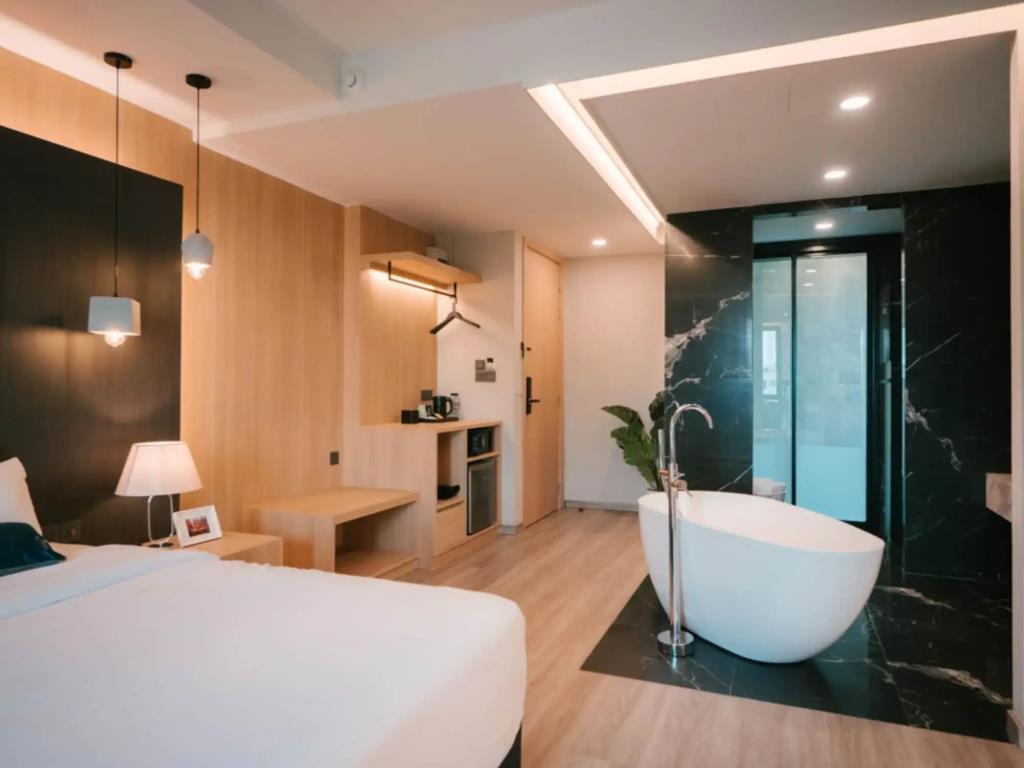 56 Hotel Sukhumvit 4*