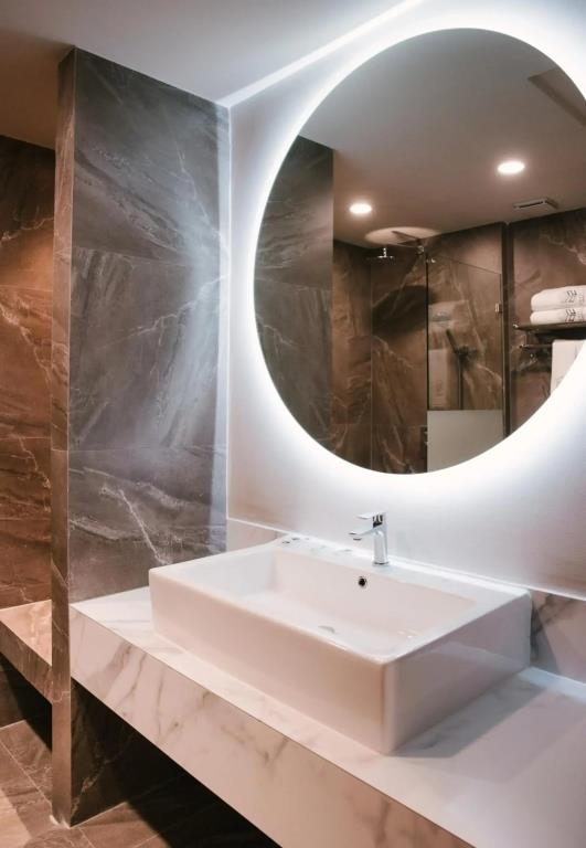 56 Hotel Sukhumvit 4*