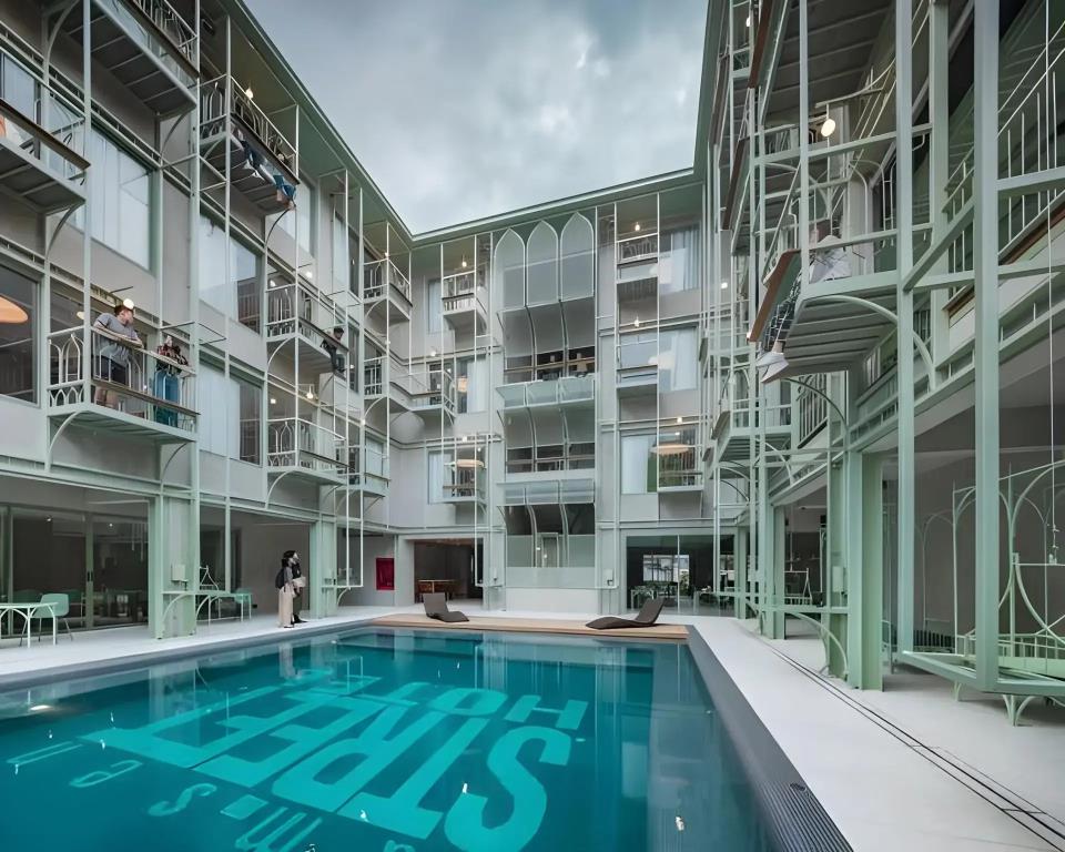Samsen Street Hotel 3*