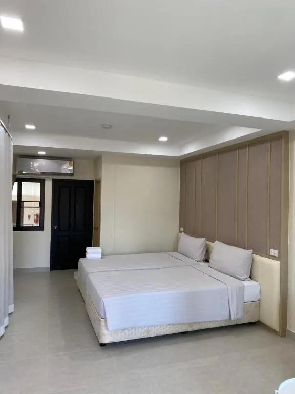The Shade Residence 3*