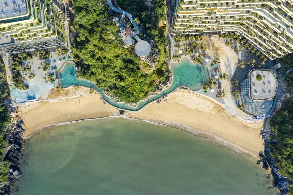 Wyndham Grand Flamingo Cat Ba Resort Hotel 5*