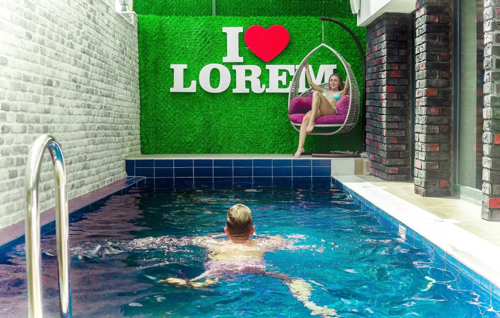 Lorem Hotel 0*