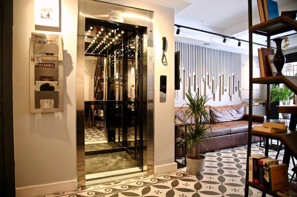 Hotel Bronte 0*