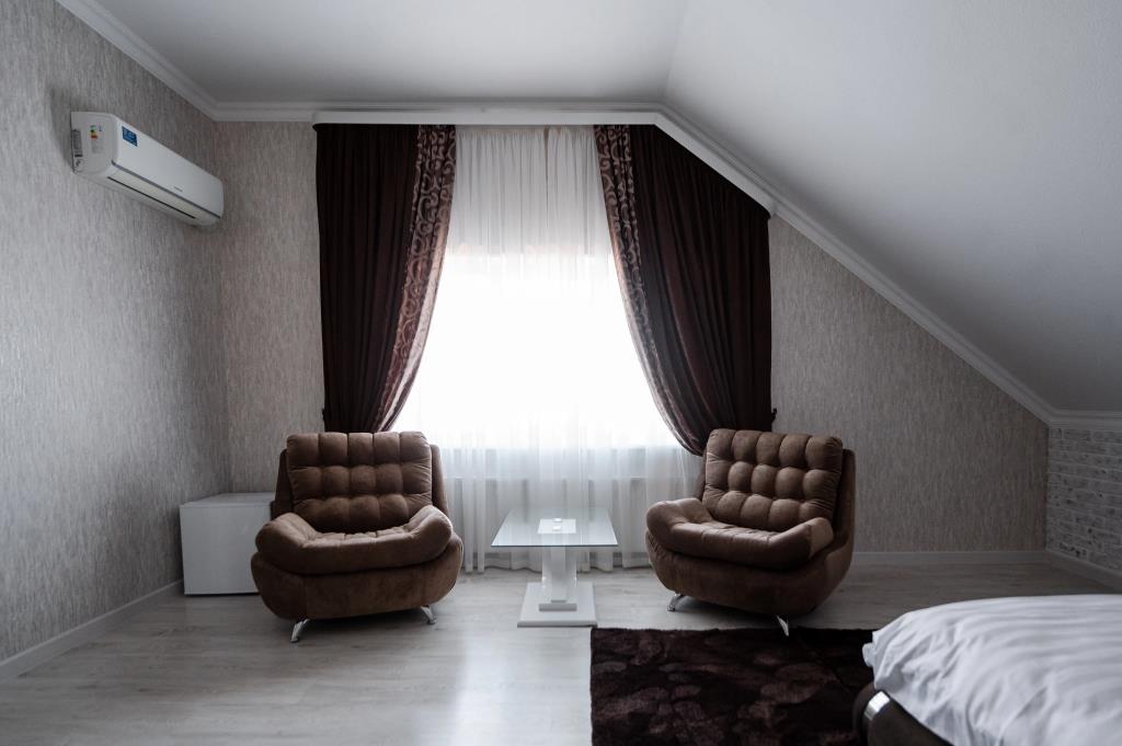 Djump Hotel 3*