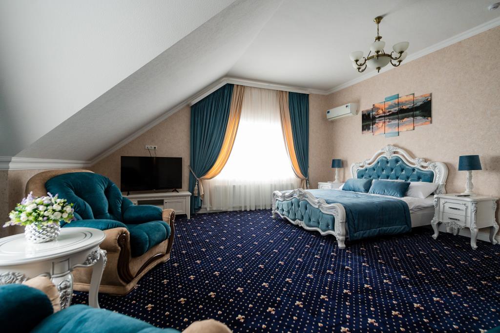 Djump Hotel 3*
