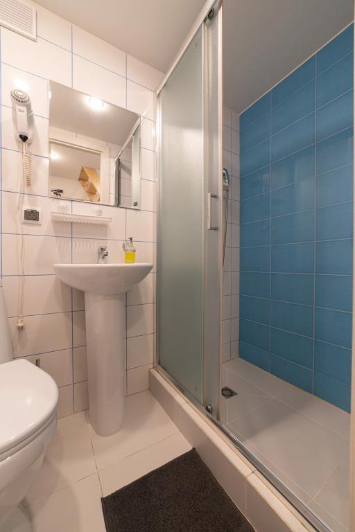 Kompleks apartamentov U Moskovskogo vokzala 0*