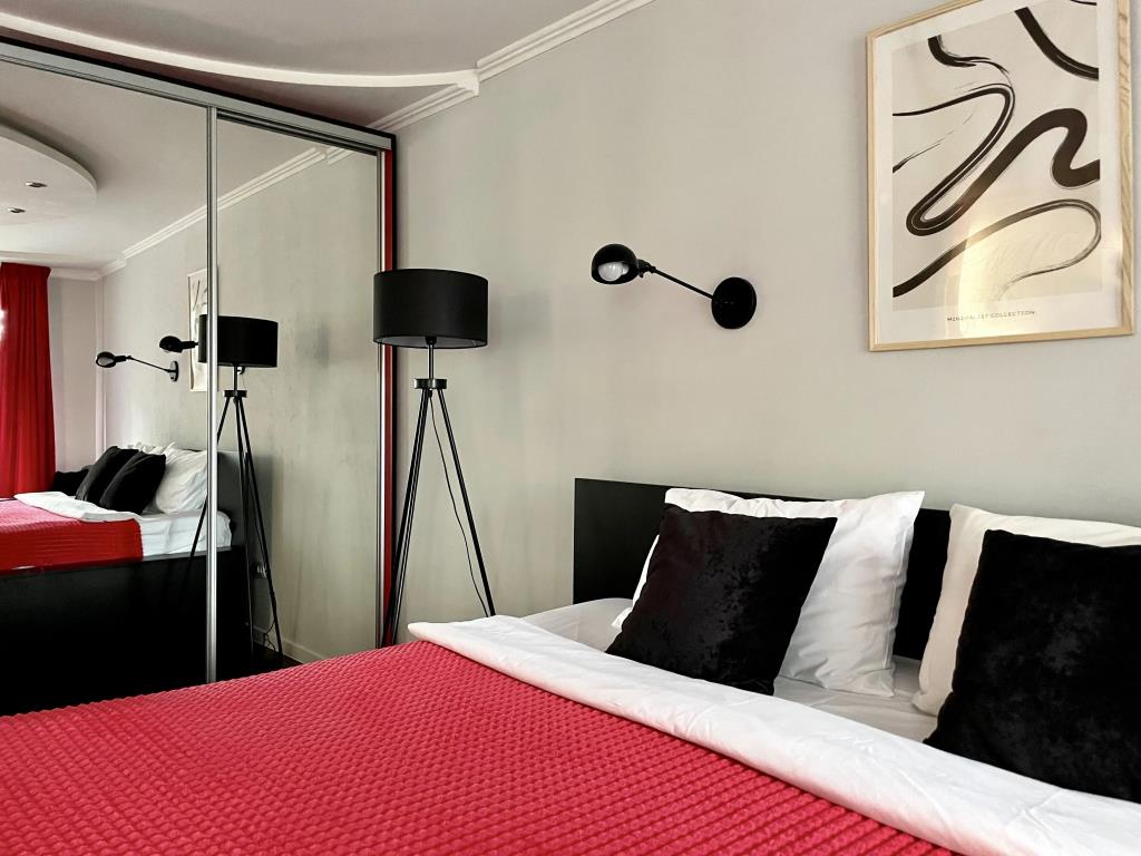 Apartmari Stilnaya Studiya V Tsentre Kaliningrada 0*