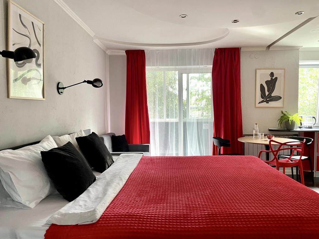 Apartmari Stilnaya Studiya V Tsentre Kaliningrada 0*