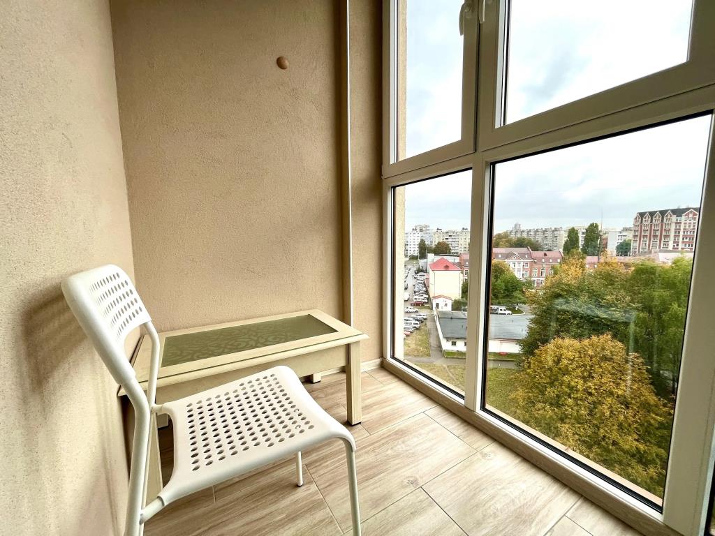 Apartmari Lyuks V Samom Tsentre Na Beregu Zamkovogo Pruda 0*