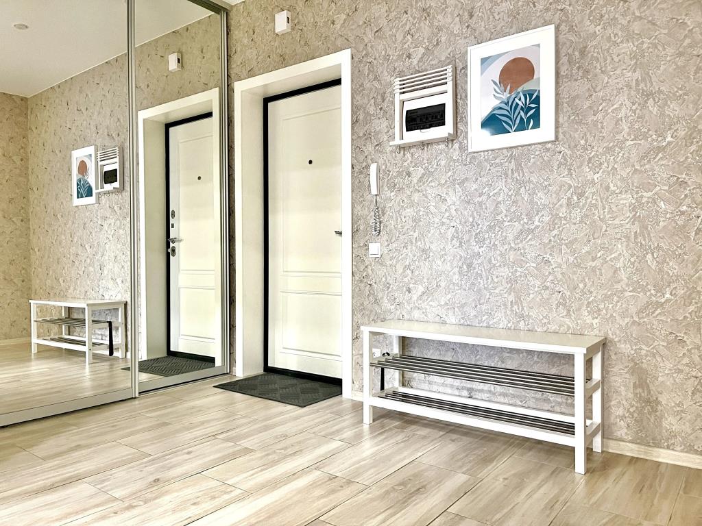 Apartmari Lyuks V Samom Tsentre Na Beregu Zamkovogo Pruda 0*
