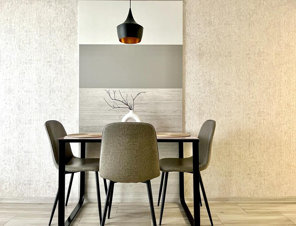 Apartmari Lyuks V Samom Tsentre Na Beregu Zamkovogo Pruda 0*