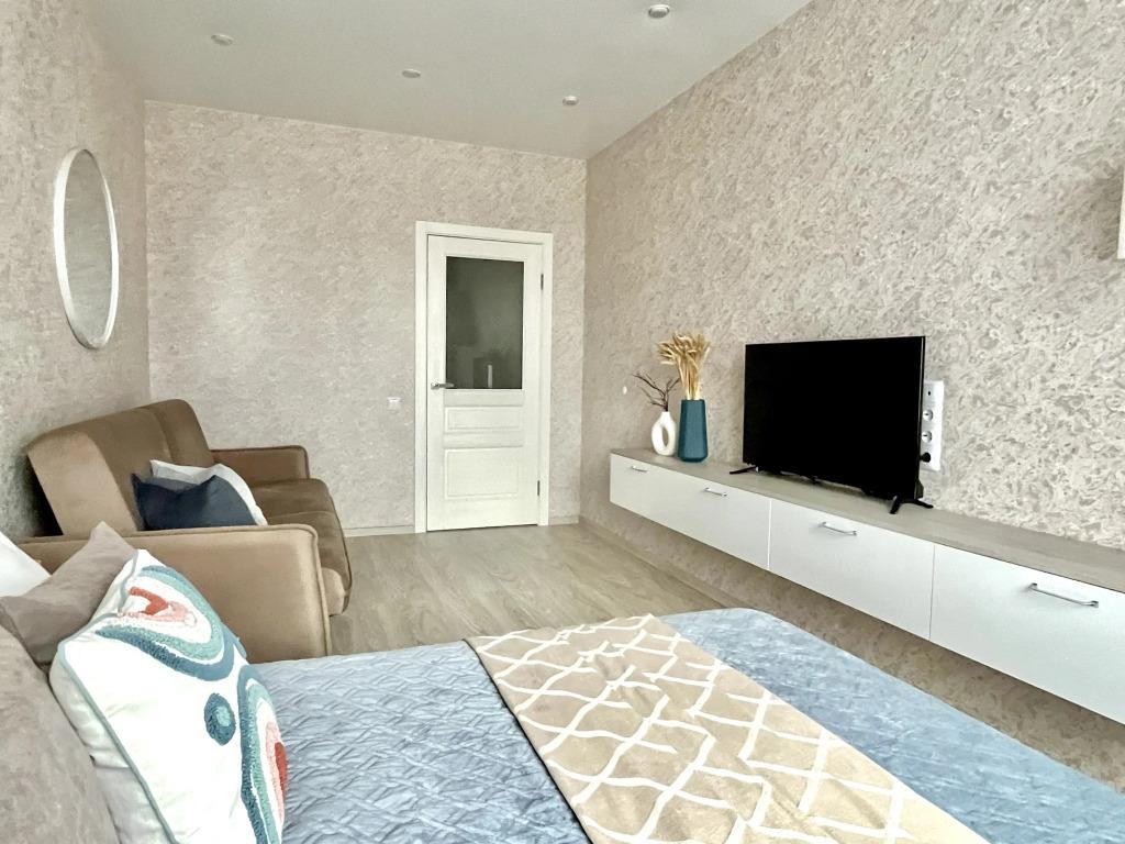 Apartmari Lyuks V Samom Tsentre Na Beregu Zamkovogo Pruda 0*