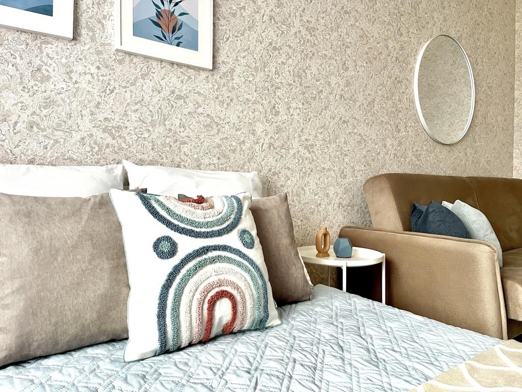 Apartmari Lyuks V Samom Tsentre Na Beregu Zamkovogo Pruda 0*