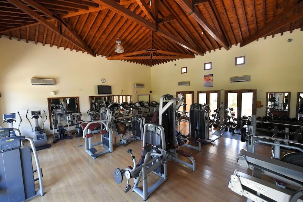 Aphrodite Hills Rentals – Premium Serviced Apartments 0*