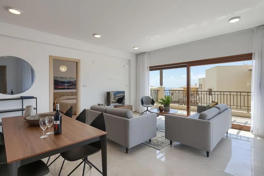 Aphrodite Hills Rentals – Premium Serviced Apartments 0*