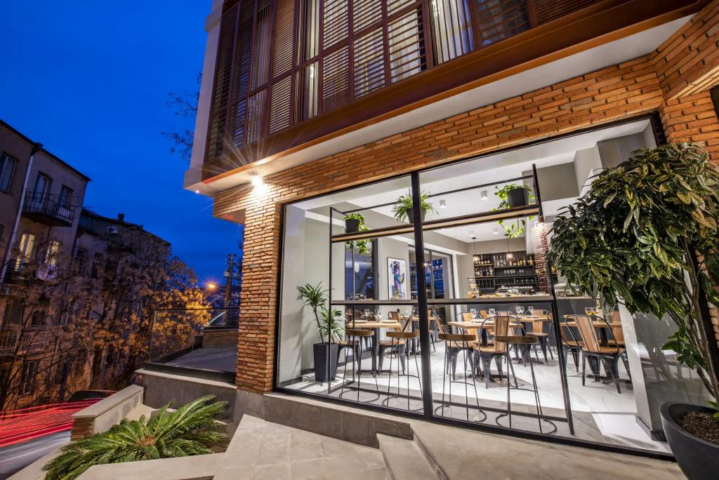 Barnovi Boutique Hotel 4*