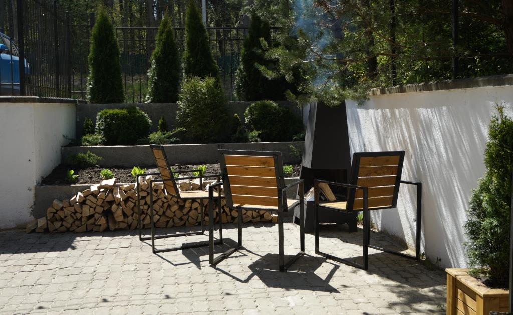 Kompleks Apartamentov Raushen 0*