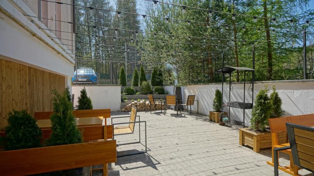 Kompleks Apartamentov Raushen 0*