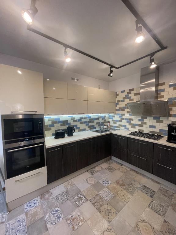 Kompleks Apartamentov Raushen 0*